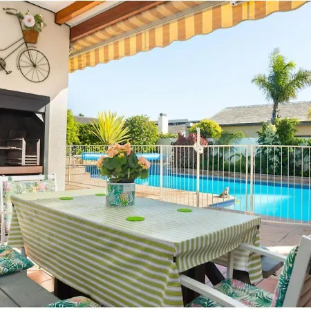 Meerendal Cottage-Affordable Luxury-Private Garden With Pool & Hot Tub Cidade Do Cabo Exterior foto