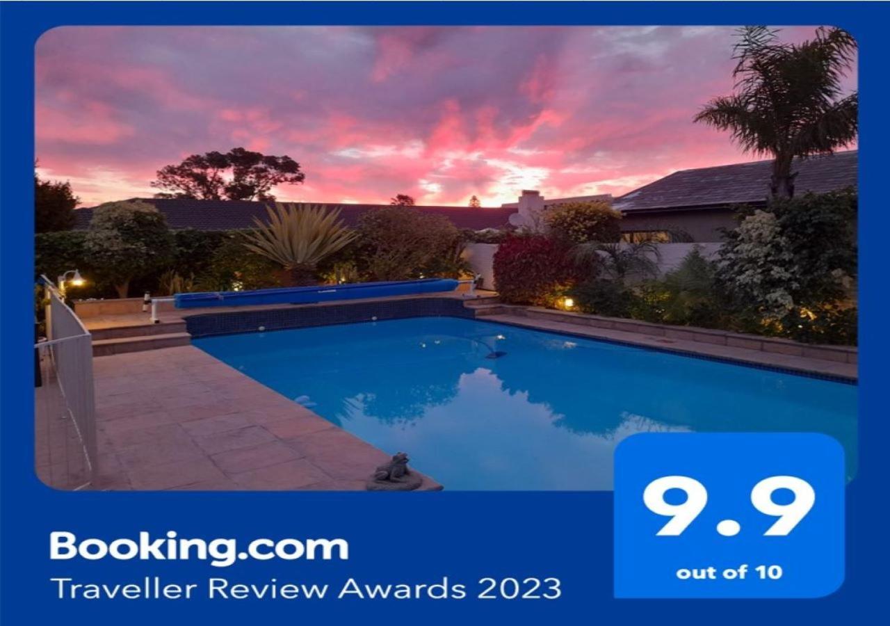 Meerendal Cottage-affordable Luxury-private Garden With Pool & Hot Tub Apartamento