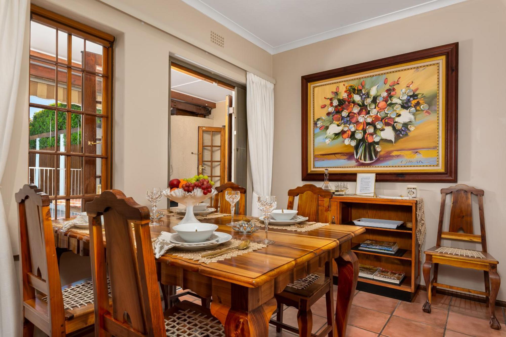Meerendal Cottage-affordable Luxury-private Garden With Pool & Hot Tub