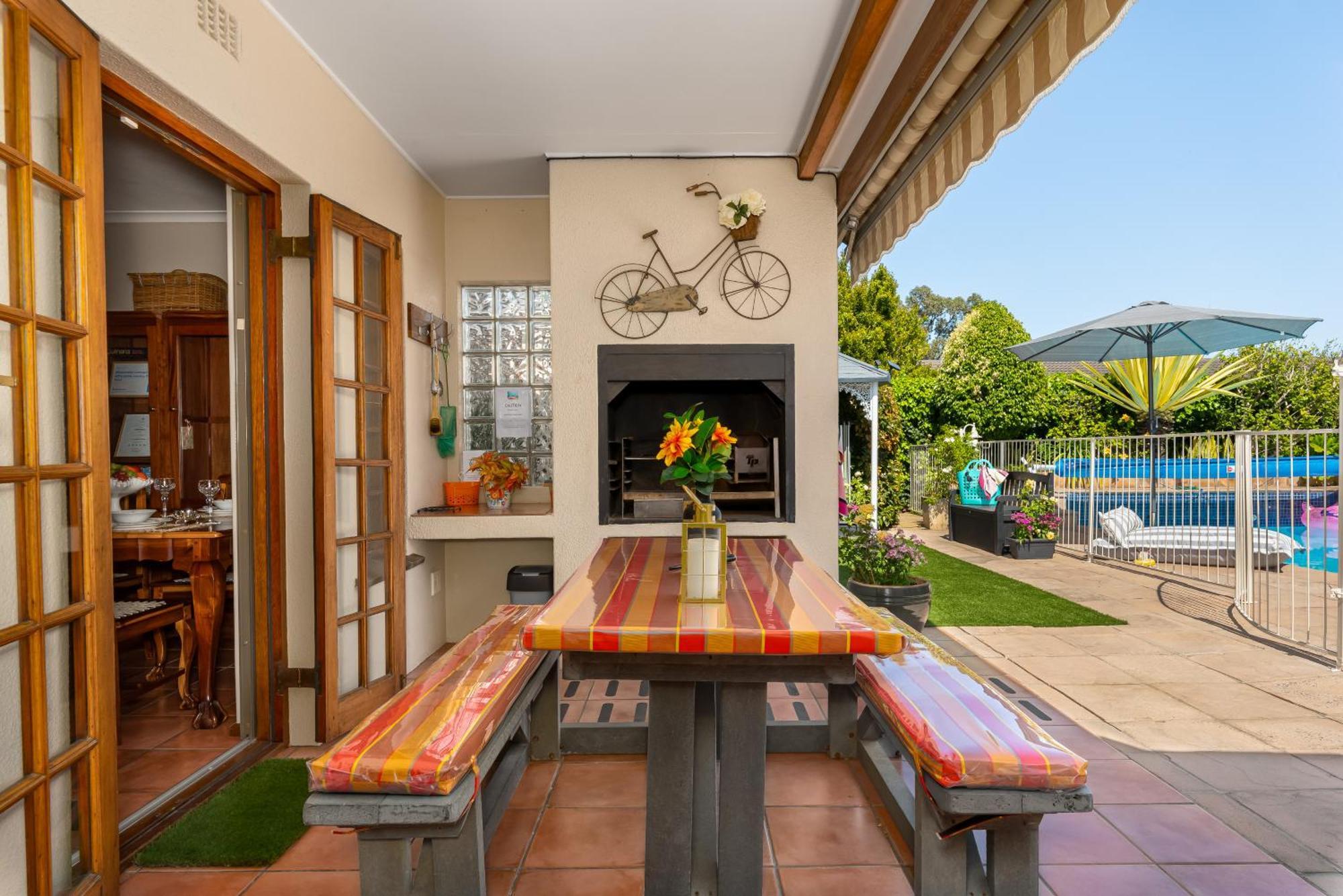 Meerendal Cottage-affordable Luxury-private Garden With Pool & Hot Tub Apartamento Cidade Do Cabo